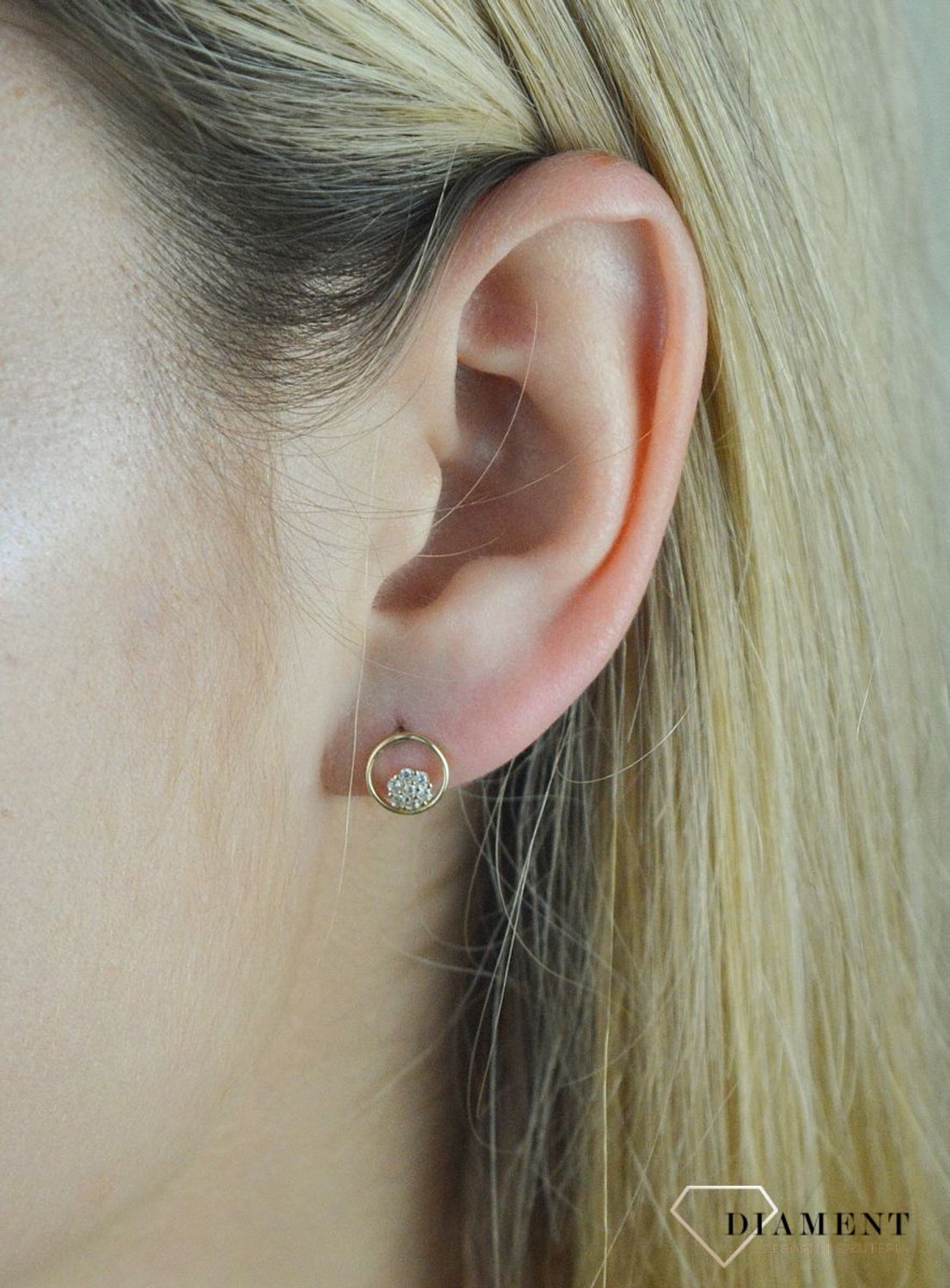 Złote kolczyki kółeczka z cyrkonią w środku KL 7835 333.jpg